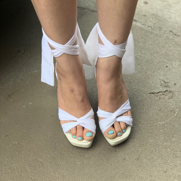 Shoes - Picture 6 of 7